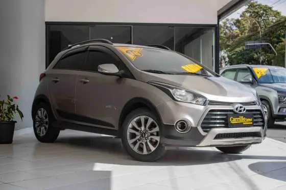 HYUNDAI HB20X 1.6 16V STYLE FLEX 4P MANUAL HYUNDAI HB20X 1.6 16V STYLE FLEX 4P MANUAL