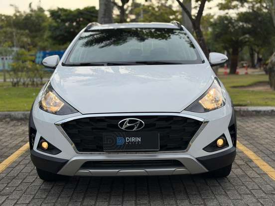 HYUNDAI-HB20X-2022