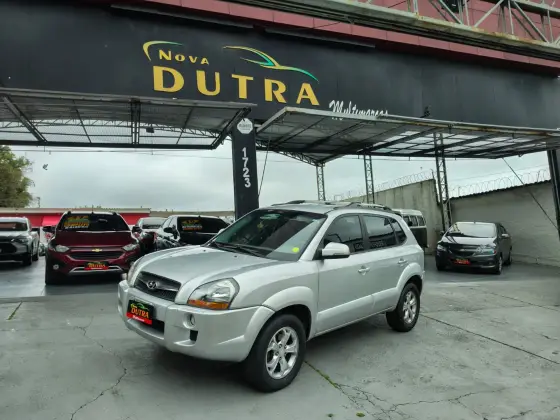 HYUNDAI TUCSON 2.0 MPFI GLS 16V 143CV 2WD FLEX 4P AUTOMÁTICO