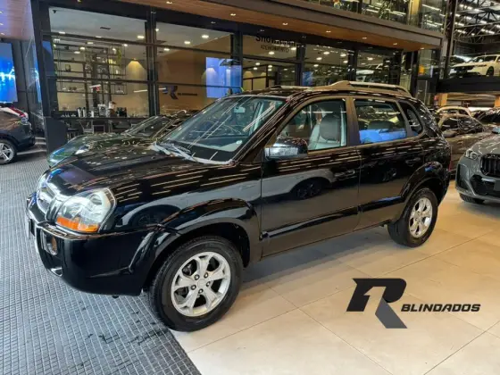 HYUNDAI TUCSON 2.0 MPFI GLS 16V 143CV 2WD FLEX 4P AUTOMÁTICO HYUNDAI TUCSON 2.0 MPFI GLS 16V 143CV 2WD FLEX 4P AUTOMÁTICO