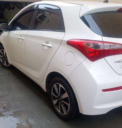 HYUNDAI-HB20-2017