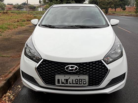 HYUNDAI HB20 1.6 COMFORT PLUS 16V FLEX 4P MANUAL