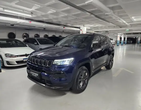 JEEP COMPASS 1.3 T270 TURBO FLEX LONGITUDE AT6 JEEP COMPASS 1.3 T270 TURBO FLEX LONGITUDE AT6