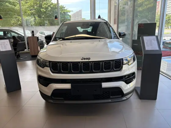 JEEP COMPASS 1.3 T270 TURBO FLEX LONGITUDE AT6 JEEP COMPASS 1.3 T270 TURBO FLEX LONGITUDE AT6