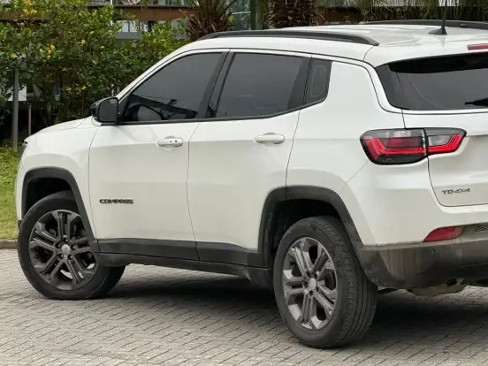 JEEP-COMPASS-2.0 TD350 TURBO DIESEL LONGITUDE AT9 JEEP-COMPASS-2022