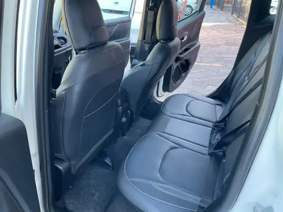 JEEP-RENEGADE-1.3 T270 TURBO FLEX LONGITUDE AT6 JEEP-RENEGADE-2024