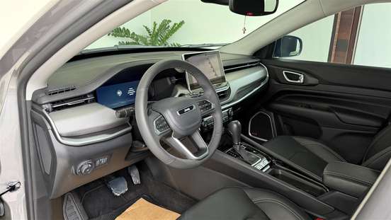 JEEP-COMPASS-2024