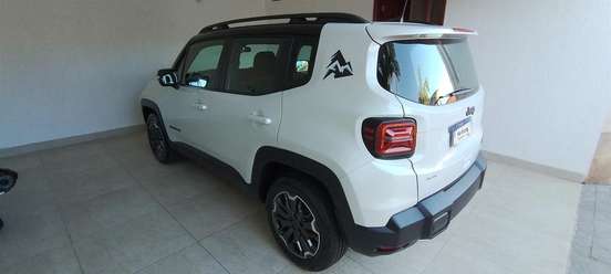 JEEP-RENEGADE-2026