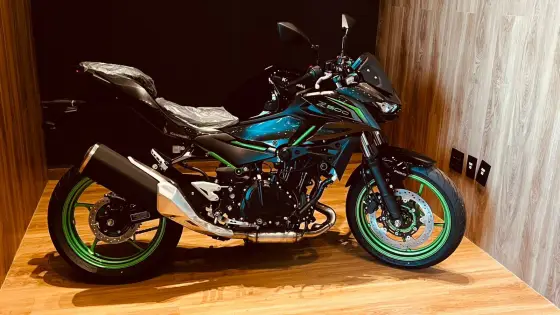 KAWASAKI Z500 SE 