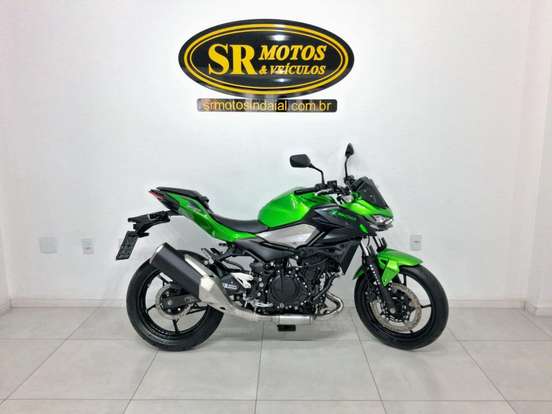KAWASAKI-Z500-2025