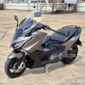 KYMCO AK 550i KYMCO AK 550i