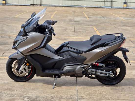 KYMCO-AK 550i KYMCO-AK 550i-2025