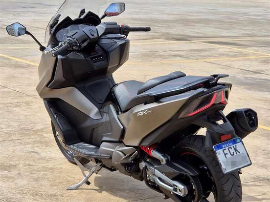 KYMCO-AK 550i KYMCO-AK 550i-2025