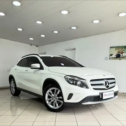 MERCEDES-BENZ GLA 200 1.6 CGI ADVANCE 16V TURBO FLEX 4P AUTOMÁTICO MERCEDES-BENZ GLA 200 1.6 CGI ADVANCE 16V TURBO FLEX 4P AUTOMÁTICO