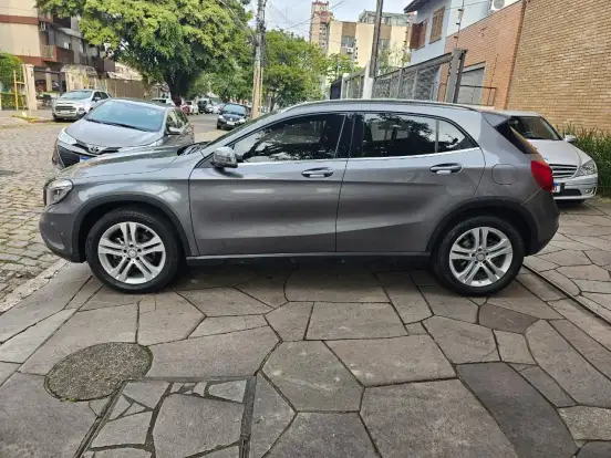 MERCEDES-BENZ-GLA 200-1.6 CGI ADVANCE 16V TURBO FLEX 4P AUTOMÁTICO MERCEDES-BENZ-GLA 200-2016