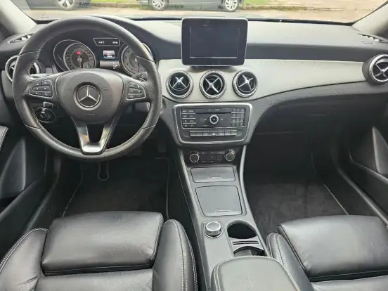 MERCEDES-BENZ-GLA 200-1.6 CGI ADVANCE 16V TURBO FLEX 4P AUTOMÁTICO MERCEDES-BENZ-GLA 200-2016