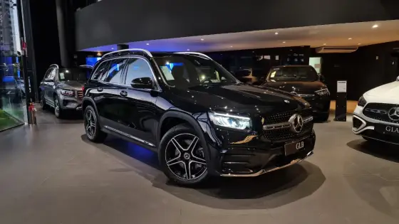 MERCEDES-BENZ GLB 220 2.0 MHEV AMG LINE 4MATIC 8G-DCT MERCEDES-BENZ GLB 220 2.0 MHEV AMG LINE 4MATIC 8G-DCT