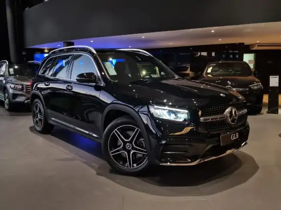 MERCEDES-BENZ-GLB 220-2.0 MHEV AMG LINE 4MATIC 8G-DCT MERCEDES-BENZ-GLB 220-2026