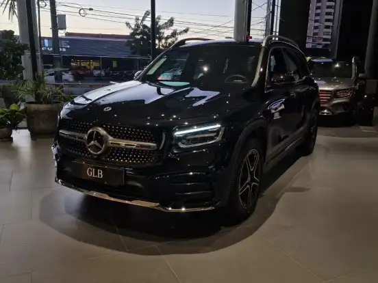 MERCEDES-BENZ-GLB 220-2.0 MHEV AMG LINE 4MATIC 8G-DCT MERCEDES-BENZ-GLB 220-2026
