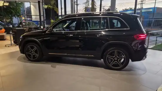 MERCEDES-BENZ-GLB 220-2026