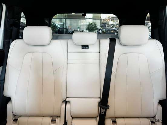 MERCEDES-BENZ-GLB 220-2.0 MHEV PROGRESSIVE 4MATIC 8G-DCT MERCEDES-BENZ-GLB 220-2025