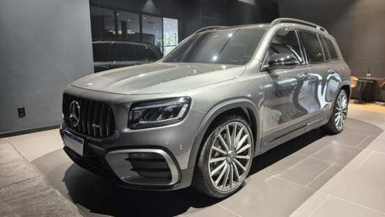 MERCEDES-BENZ-GLB 35 AMG-2024