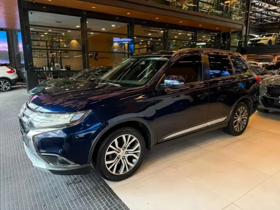 MITSUBISHI OUTLANDER 2.0 16V GASOLINA 4P AUTOMÁTICO