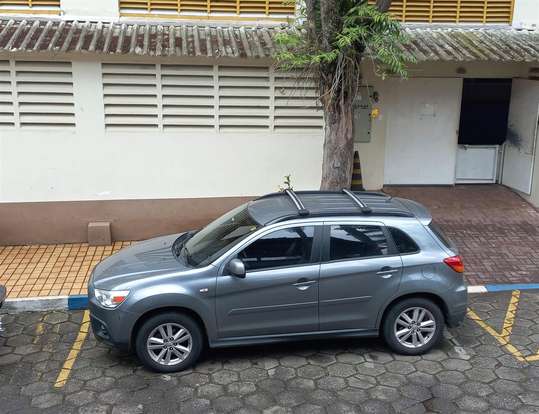 MITSUBISHI-ASX-2.0 4X2 16V GASOLINA 4P AUTOMÁTICO MITSUBISHI-ASX-2011