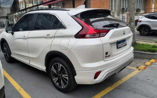 MITSUBISHI-ECLIPSE CROSS-1.5 MIVEC TURBO GASOLINA HPE CVT MITSUBISHI-ECLIPSE CROSS-2023