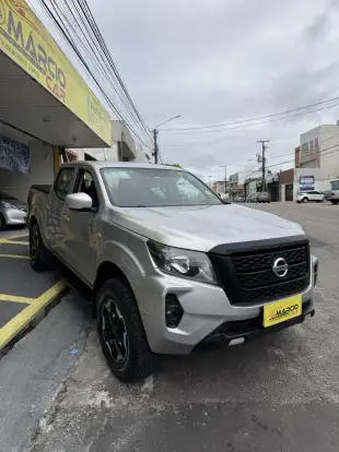 NISSAN-FRONTIER-2022