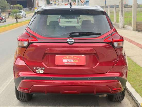 NISSAN-KICKS-2023
