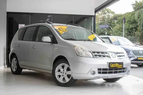 NISSAN LIVINA 1.8 SL 16V FLEX 4P AUTOMÁTICO NISSAN LIVINA 1.8 SL 16V FLEX 4P AUTOMÁTICO