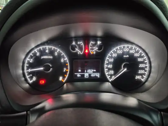 NISSAN-SENTRA-2.0 SV 16V FLEXSTART 4P AUTOMÁTICO NISSAN-SENTRA-2018