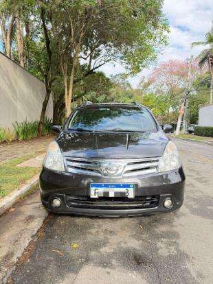 NISSAN-LIVINA-1.8 SL 16V FLEX 4P AUTOMÁTICO NISSAN-LIVINA-2012