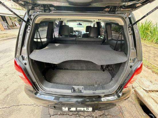 NISSAN-LIVINA-1.8 SL 16V FLEX 4P AUTOMÁTICO NISSAN-LIVINA-2012