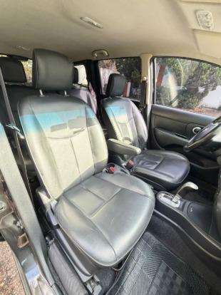 NISSAN-LIVINA-1.8 SL 16V FLEX 4P AUTOMÁTICO NISSAN-LIVINA-2012