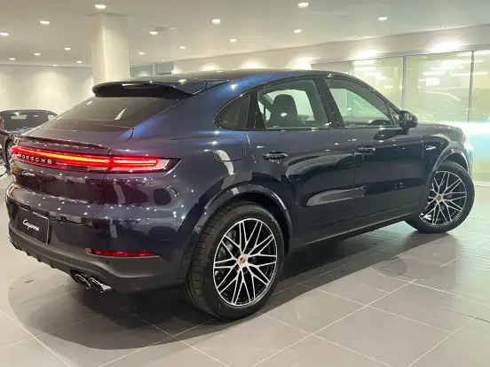 PORSCHE-CAYENNE-2026