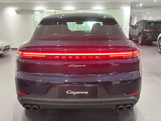 PORSCHE-CAYENNE-2026