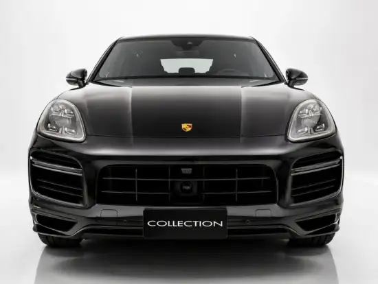PORSCHE-CAYENNE-2021