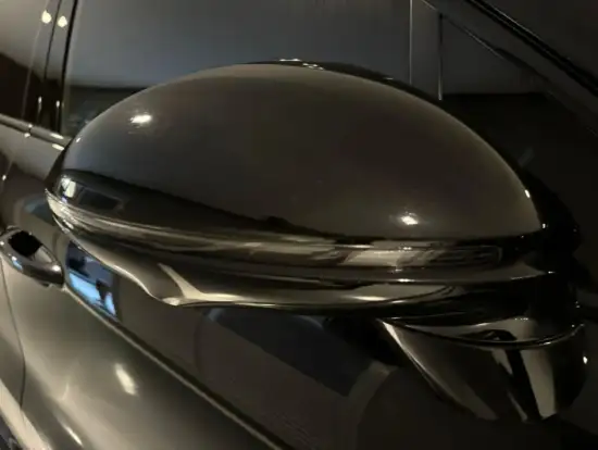 PORSCHE-CAYENNE-2021