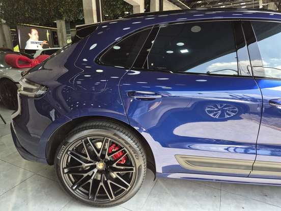 PORSCHE-MACAN-2022