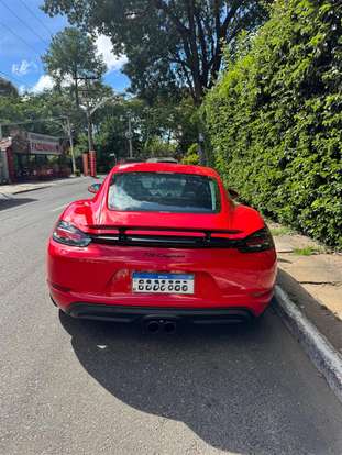 PORSCHE-718-2022