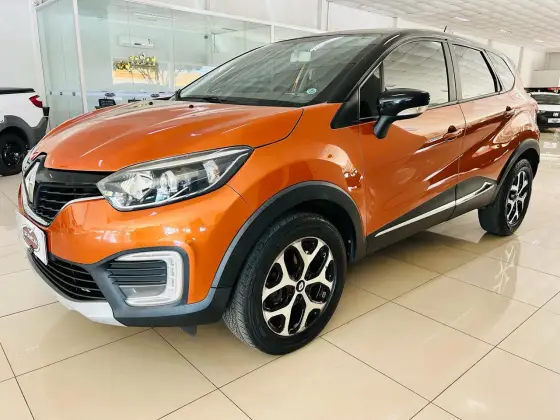 RENAULT CAPTUR 1.6 16V SCE FLEX ZEN X-TRONIC RENAULT CAPTUR 1.6 16V SCE FLEX ZEN X-TRONIC