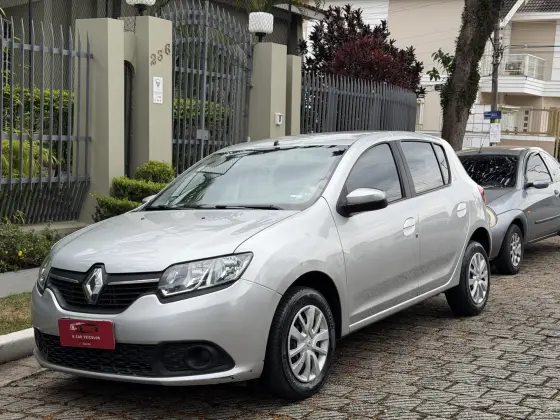 RENAULT SANDERO 1.6 16V SCE FLEX EXPRESSION MANUAL RENAULT SANDERO 1.6 16V SCE FLEX EXPRESSION MANUAL