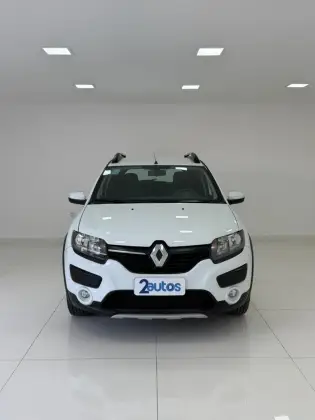 RENAULT SANDERO 1.6 16V SCE FLEX STEPWAY DYNAMIQUE MANUAL RENAULT SANDERO 1.6 16V SCE FLEX STEPWAY DYNAMIQUE MANUAL