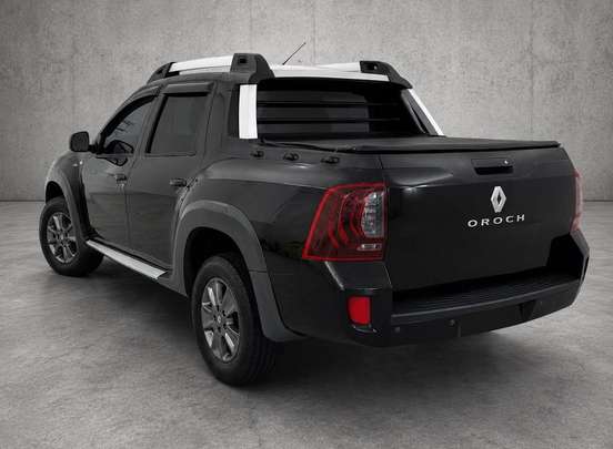 RENAULT-DUSTER OROCH-2020