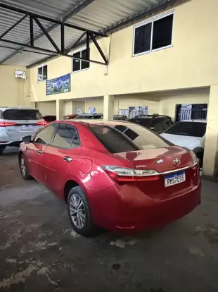 TOYOTA-COROLLA-2017