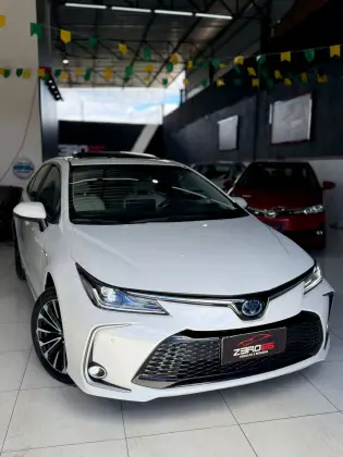 TOYOTA COROLLA 1.8 VVT-I HYBRID FLEX ALTIS PREMIUM CVT TOYOTA COROLLA 1.8 VVT-I HYBRID FLEX ALTIS PREMIUM CVT