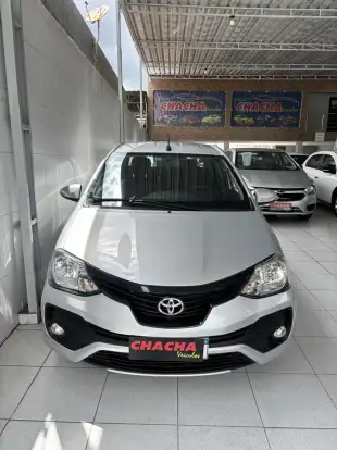 TOYOTA-ETIOS-2019