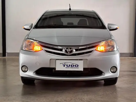 TOYOTA ETIOS 1.5 XLS SEDAN 16V FLEX 4P AUTOMÁTICO TOYOTA ETIOS 1.5 XLS SEDAN 16V FLEX 4P AUTOMÁTICO